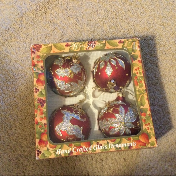 Elegant Red and Silver Holiday Ornaments - Picture 3 of 3